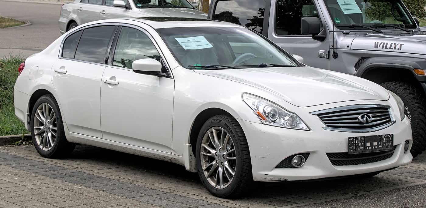 An Infiniti G37 V36 sedan parked outdoors, three-quarter view